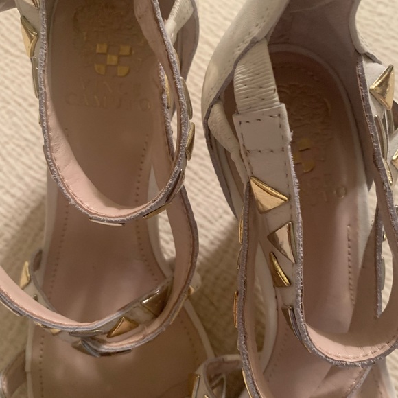 Vince Camuto studded leather shoes - Picture 5 of 5